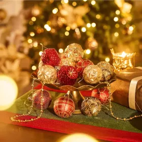 Ornaments For Christmas Trees, 16ct 2.36 Inches White And Silver Shatterproof Christmas Tree Decorations, Luxury Hanging Ball Ornaments For Xmas (Option: RedGold)